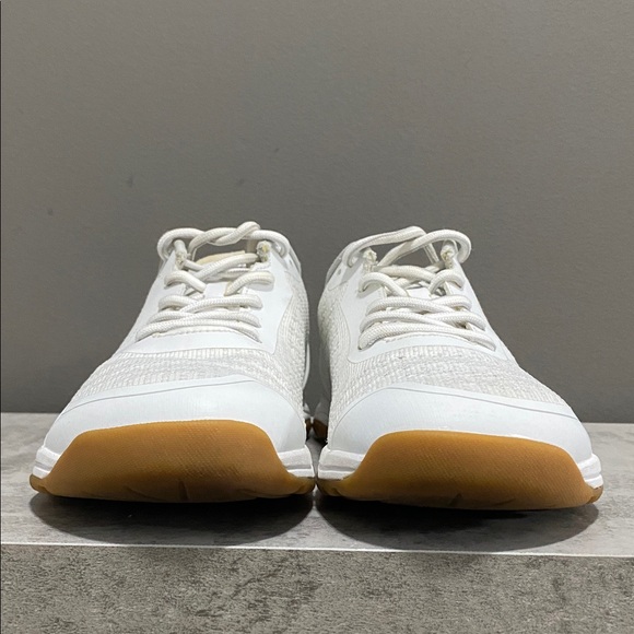 Born Primitive White and Gray Athletic Shoes Size 8 - Picture 6 of 14